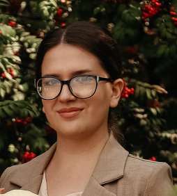 Абакумова Юлия Дмитриевна